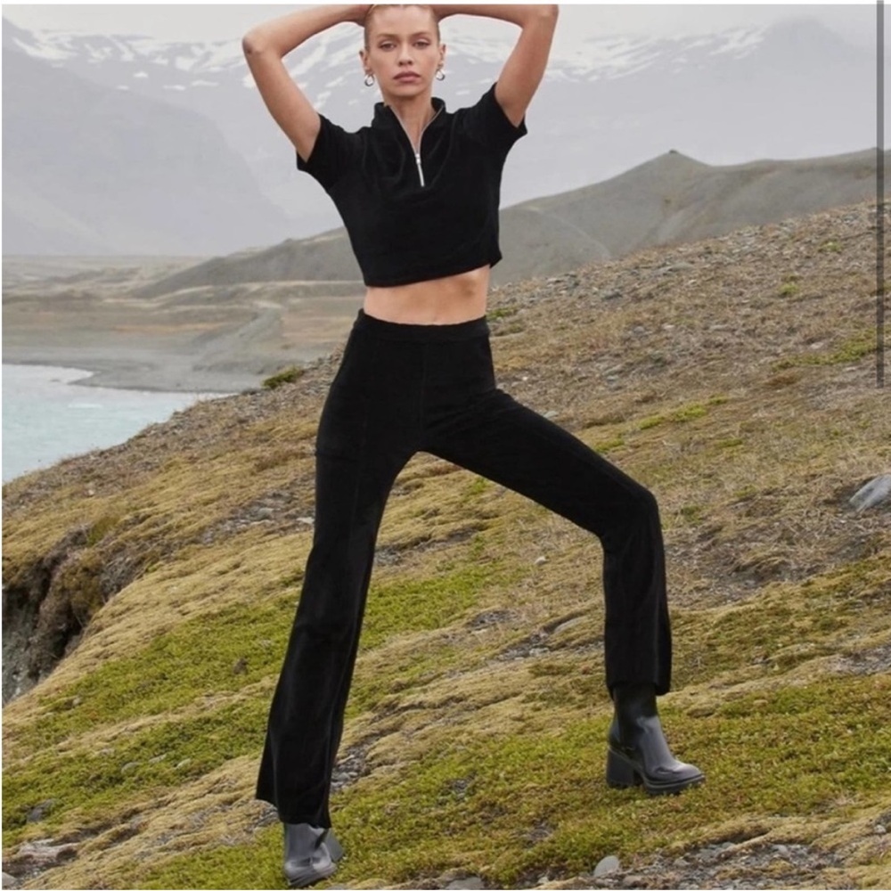 ALO Yoga Velour Flare Pants